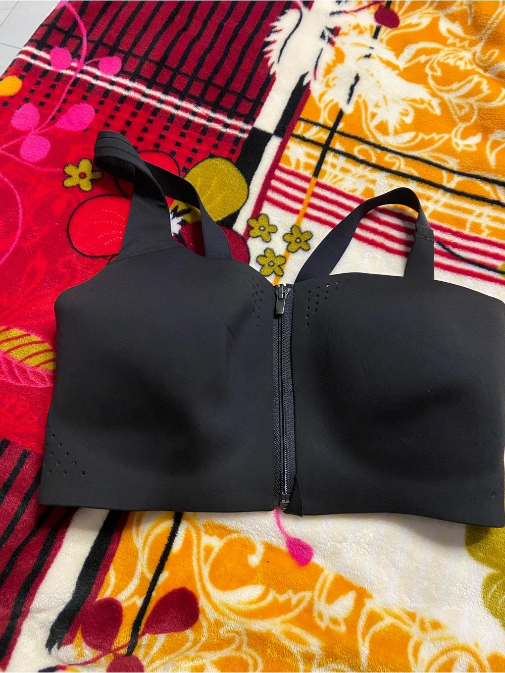 VSX Black FEATHERWEIGHT MAX Front-Close Neoprene Bra